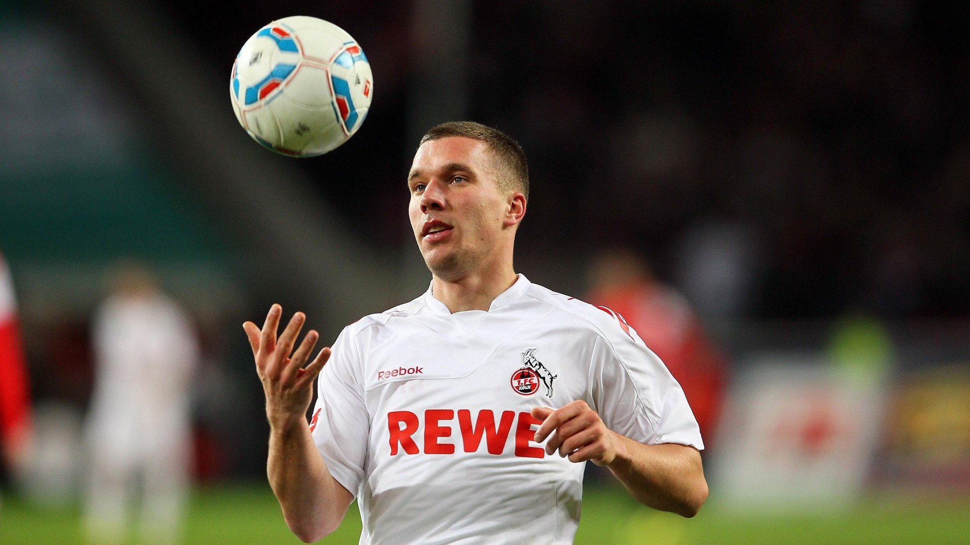 电竞少年青春燃烧无惧失败，青春电竞路