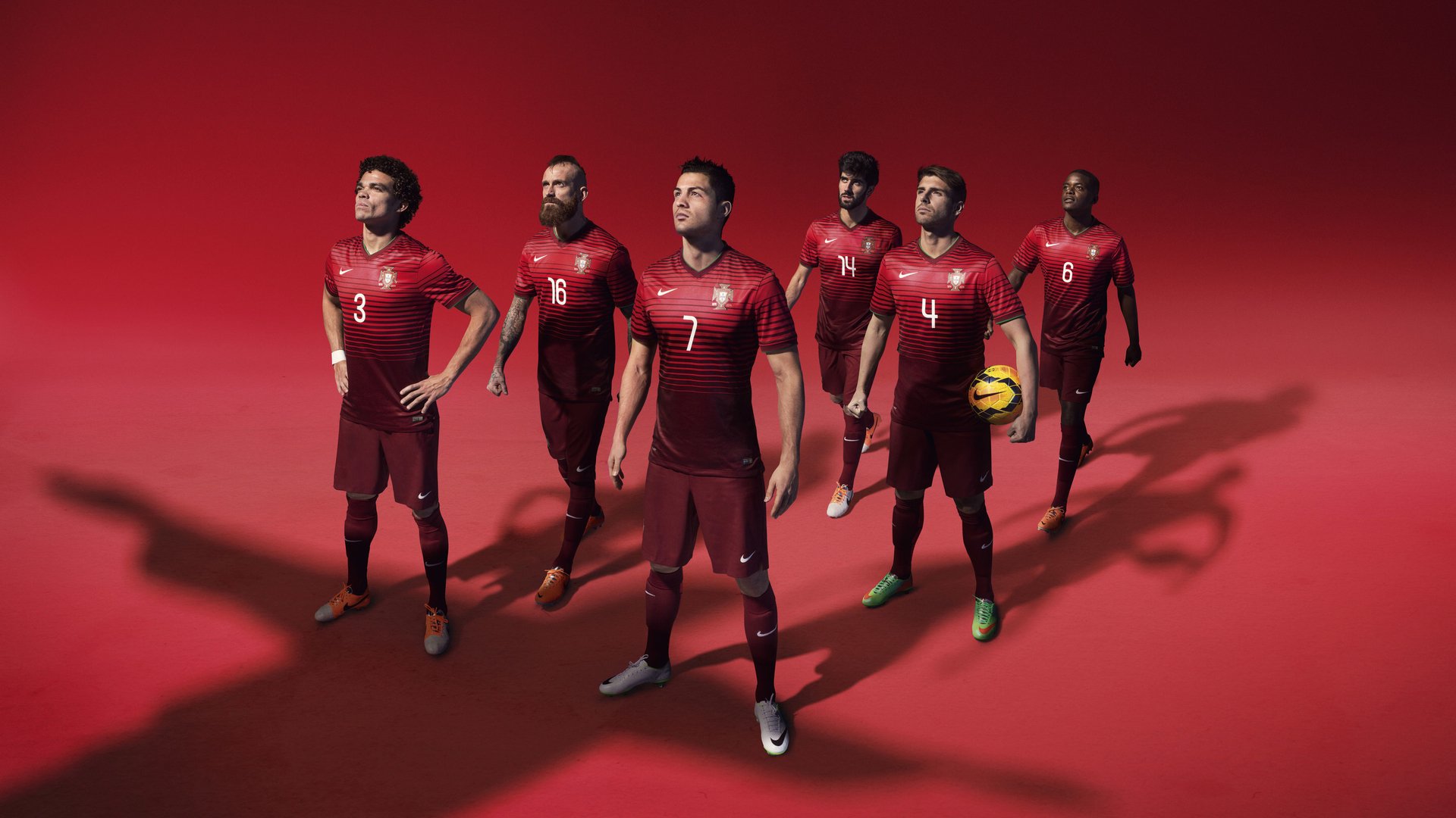 西甲-姆巴佩双响贝林厄姆建功，4-0皇马瓦伦西亚各赛事6连胜，皇马官宣姆巴佩