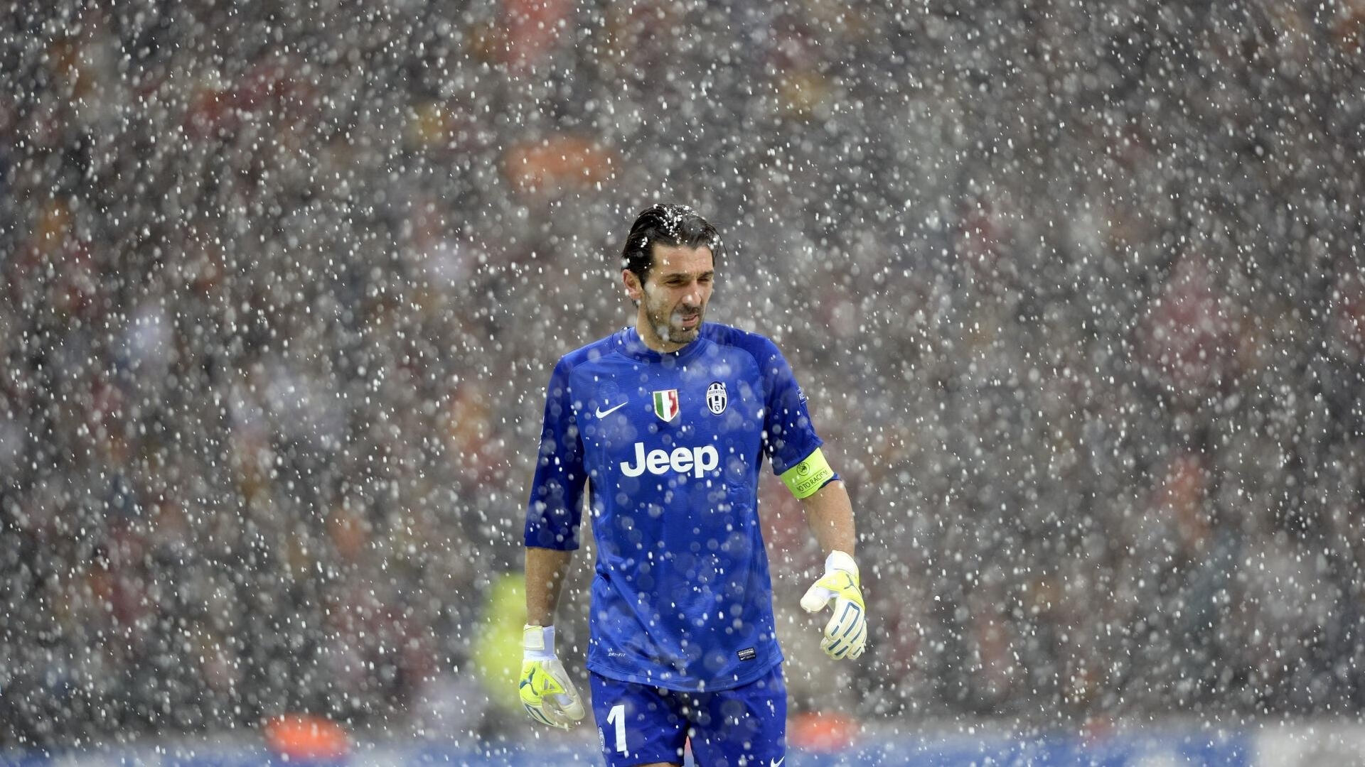 开云体育在线入口-山东泰山2-1天津津门虎，卡扎破门+陈哲宣遭驱逐，泽卡建功，山东泰山门将